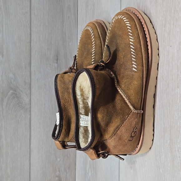 UGG Men's Ankle Brown Sheepskin Suede Boots Platform Shoes Sz 7 - Picture 2 of 13